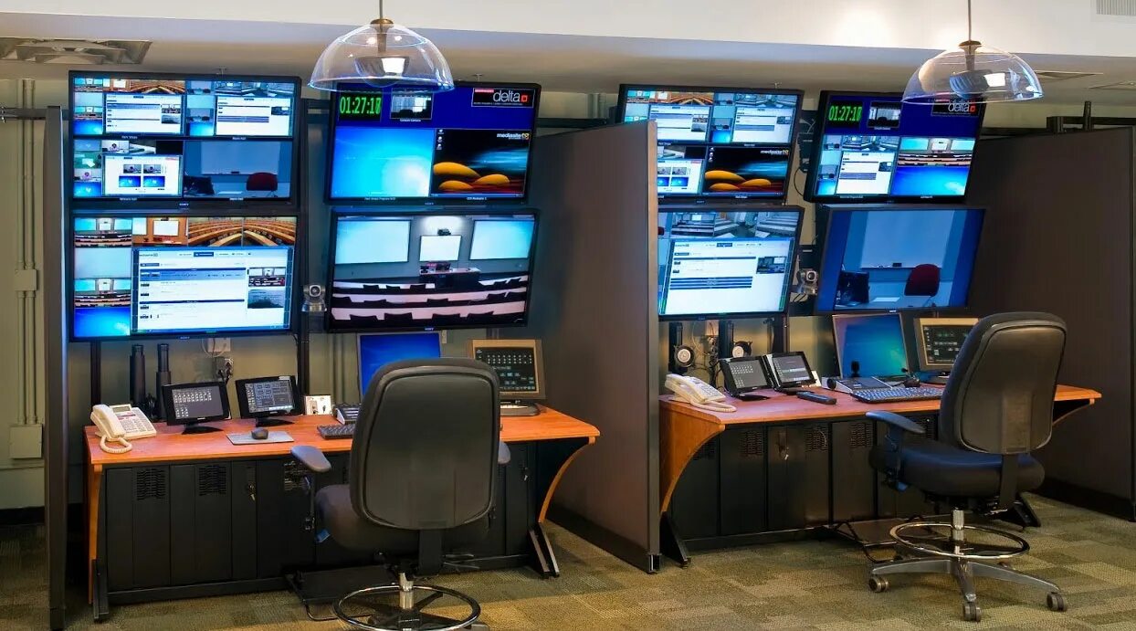 Класс control. Control center room. offshore central control room. central control room layout. control center drone room.