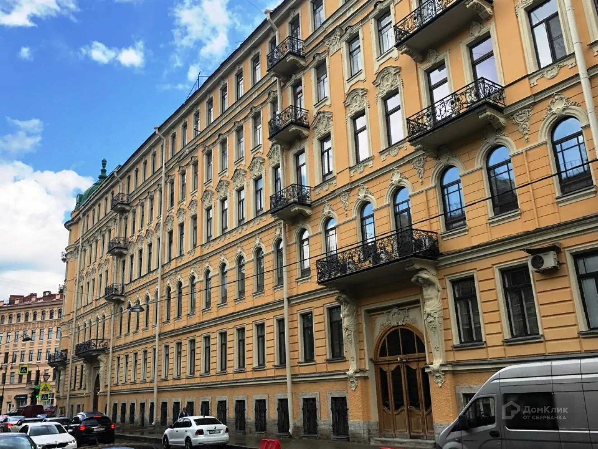 Кирочная улица 13 санкт-петербург. Доходный дом хренова в санкт-петербурге. Питер таврическая улица. Таврическая улица. Доходный дом санкт петербург таврическая улица.