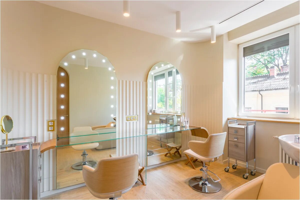 Салон красоты галерея. Клиника красоты метро университет. Элс бьюти студия. Белый сад зубовский метрополь. Щелковское шоссе 50 салон красоты.