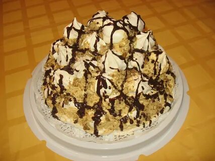 Торт графские развалины с грецкими орехами