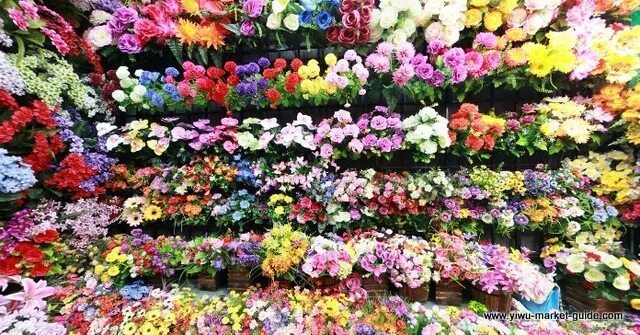 Искусственная зелень садовод. Подставка для торговли искусственными цветами. Садовод рынок москва искусственные цветы оптом. База искусственных цветов. Рынок искусственных цветов.