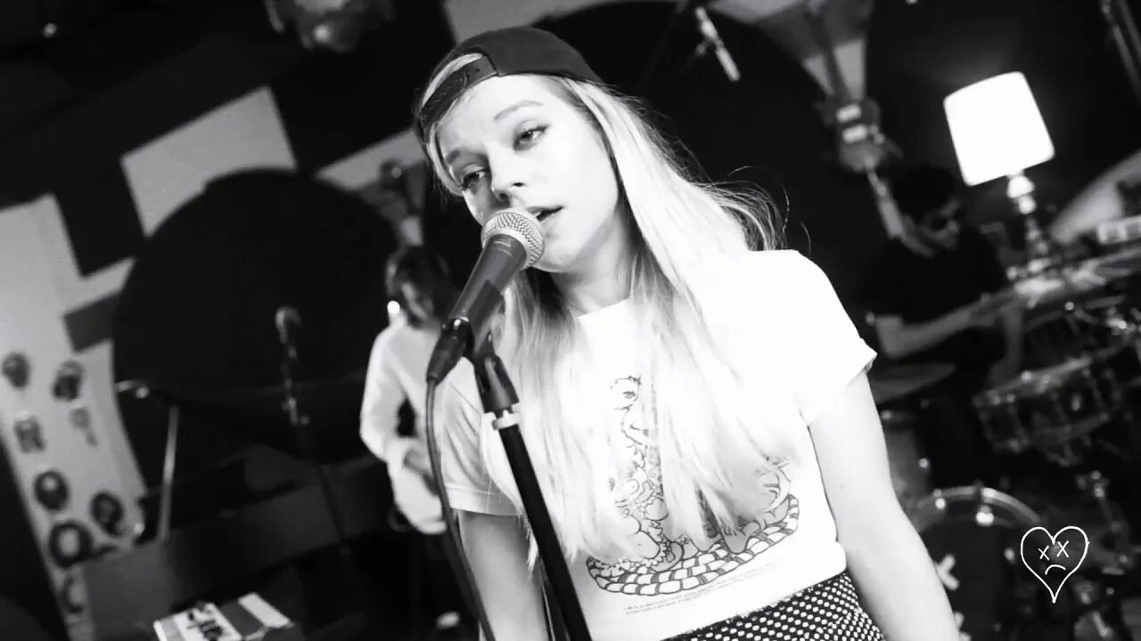 Mars argo using you. Mars argo beauty is empty. mars argo. mars argo angry. mars argo beauty is empty текст.