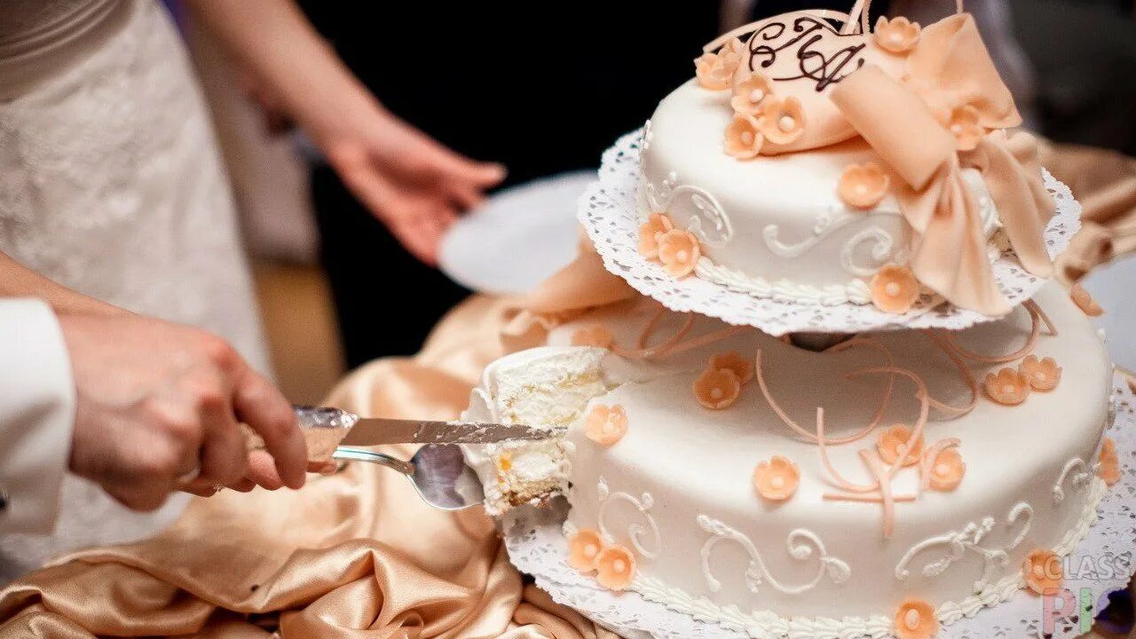 Свадебный торт!. Красивые Свадебные торты. Красивый торт на свадьбу. Оригинальный свадебный торт. Выносят торт