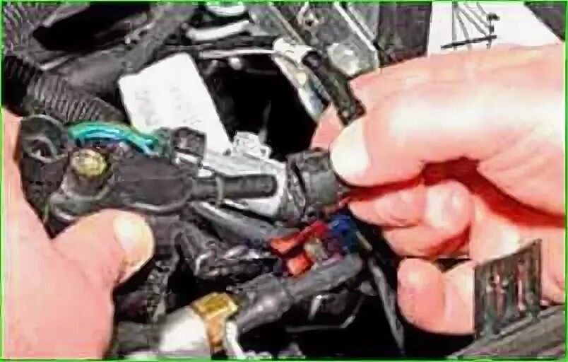 Removing the adsorber of the Lada Granta vapor recovery system