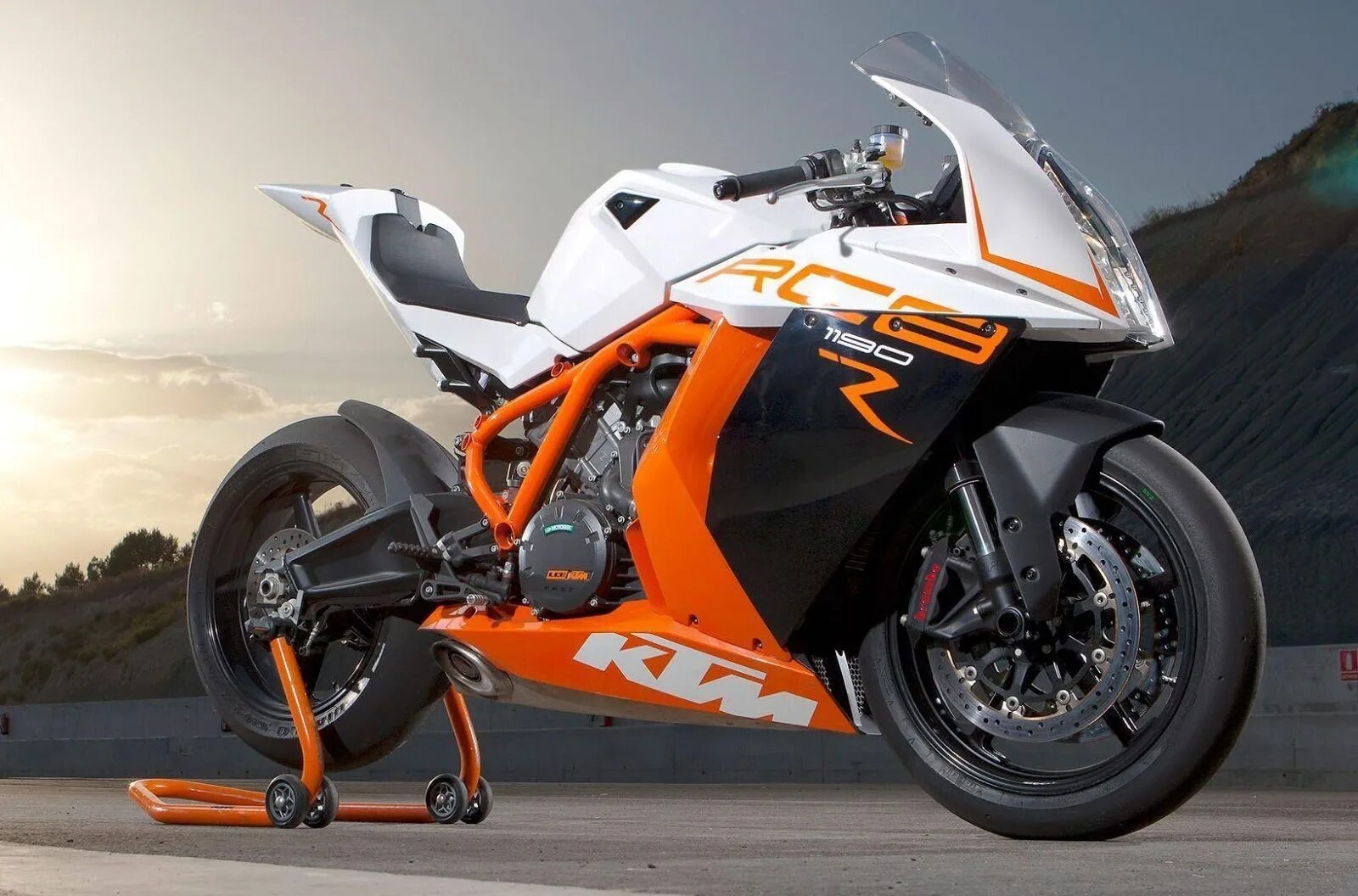 Ктмы. KTM 1190 rc8. KTM rc8 1290. Спортбайк KTM 1190 rc8. KTM rc8.