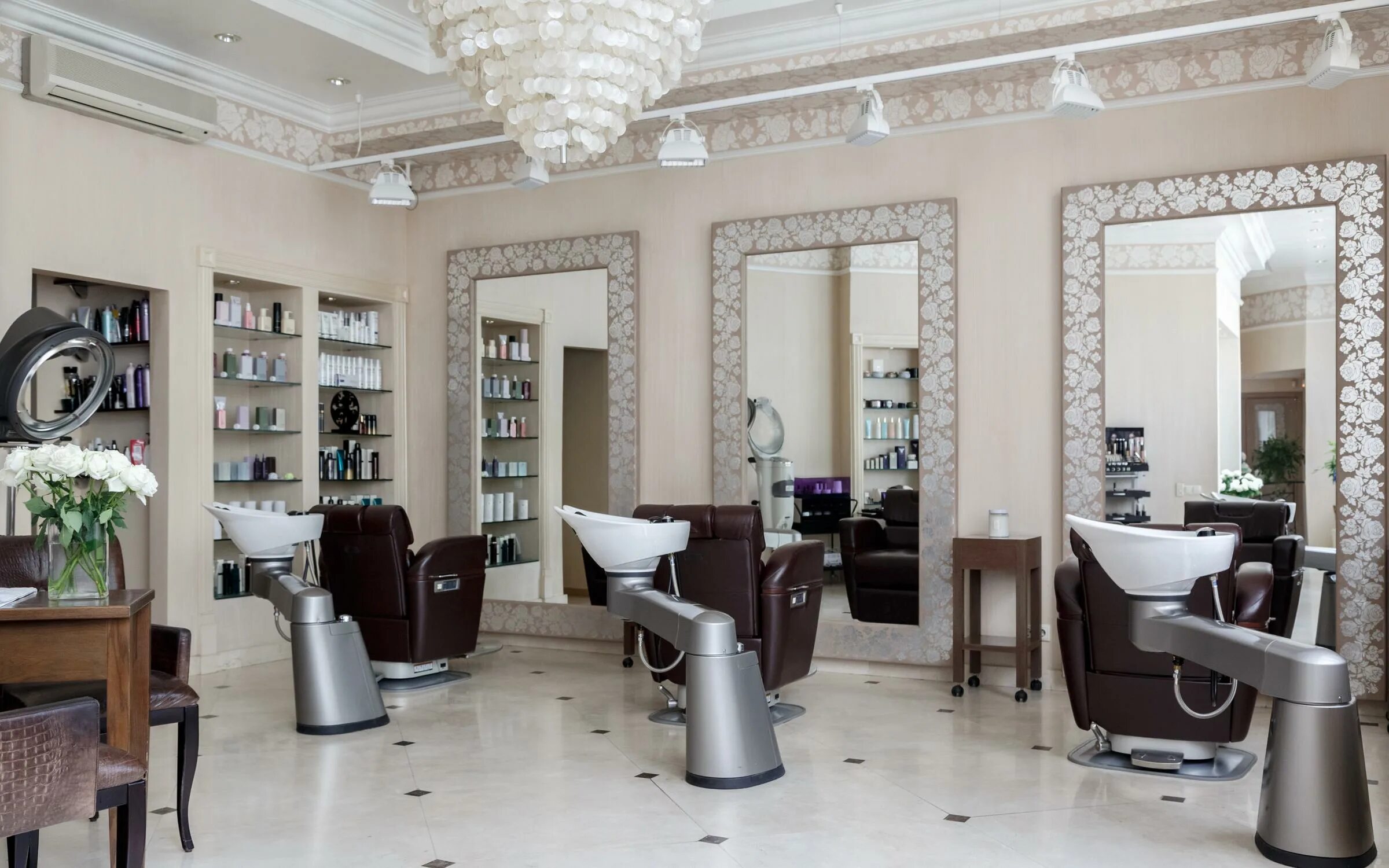 Прайв 7 москва салон. Роскошный салон красоты. Лучшие салоны красоты. Роскошный салон красоты. Элитный салон красоты.