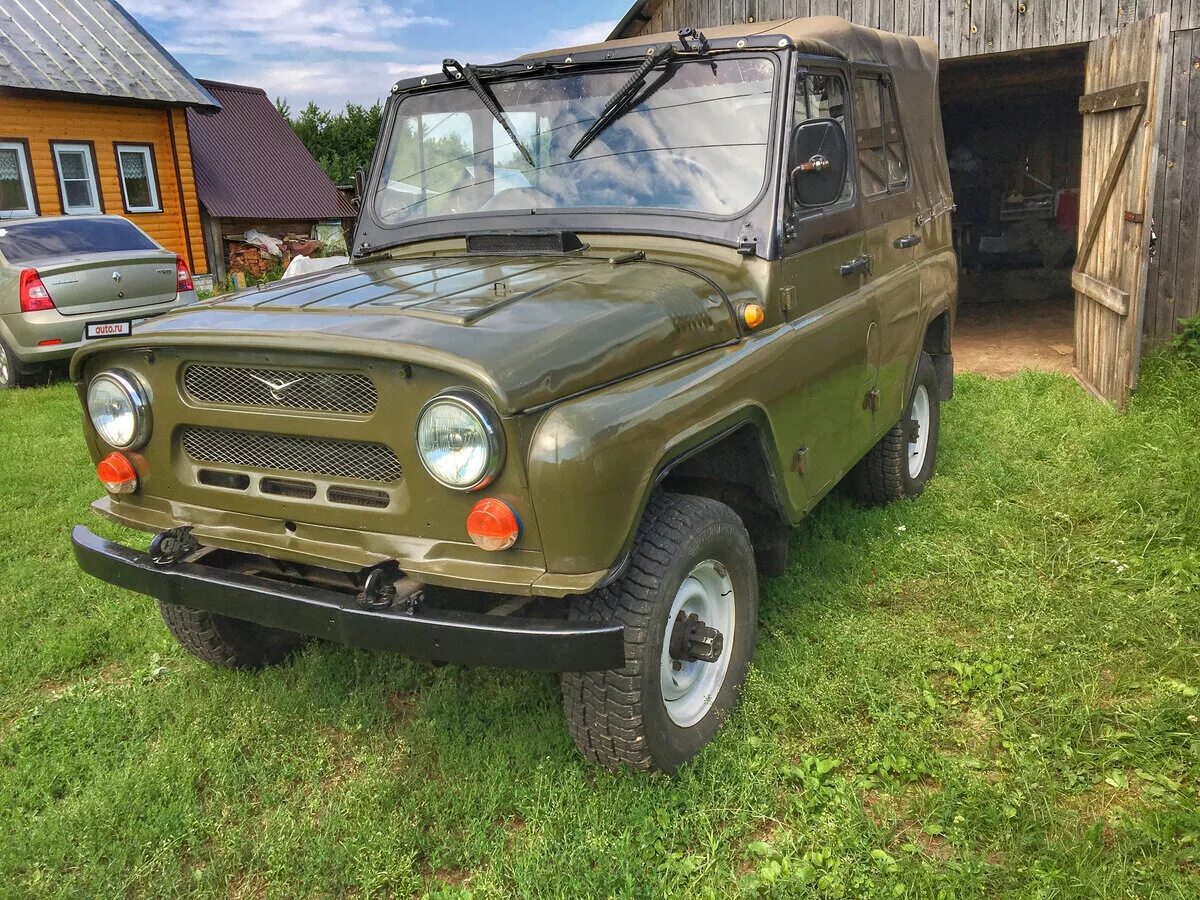 Автомобиль уаз б у. УАЗ-31512 легковой автомобиль. УАЗ 3151 31512. УАЗ 31512. Авто УАЗ 3151.