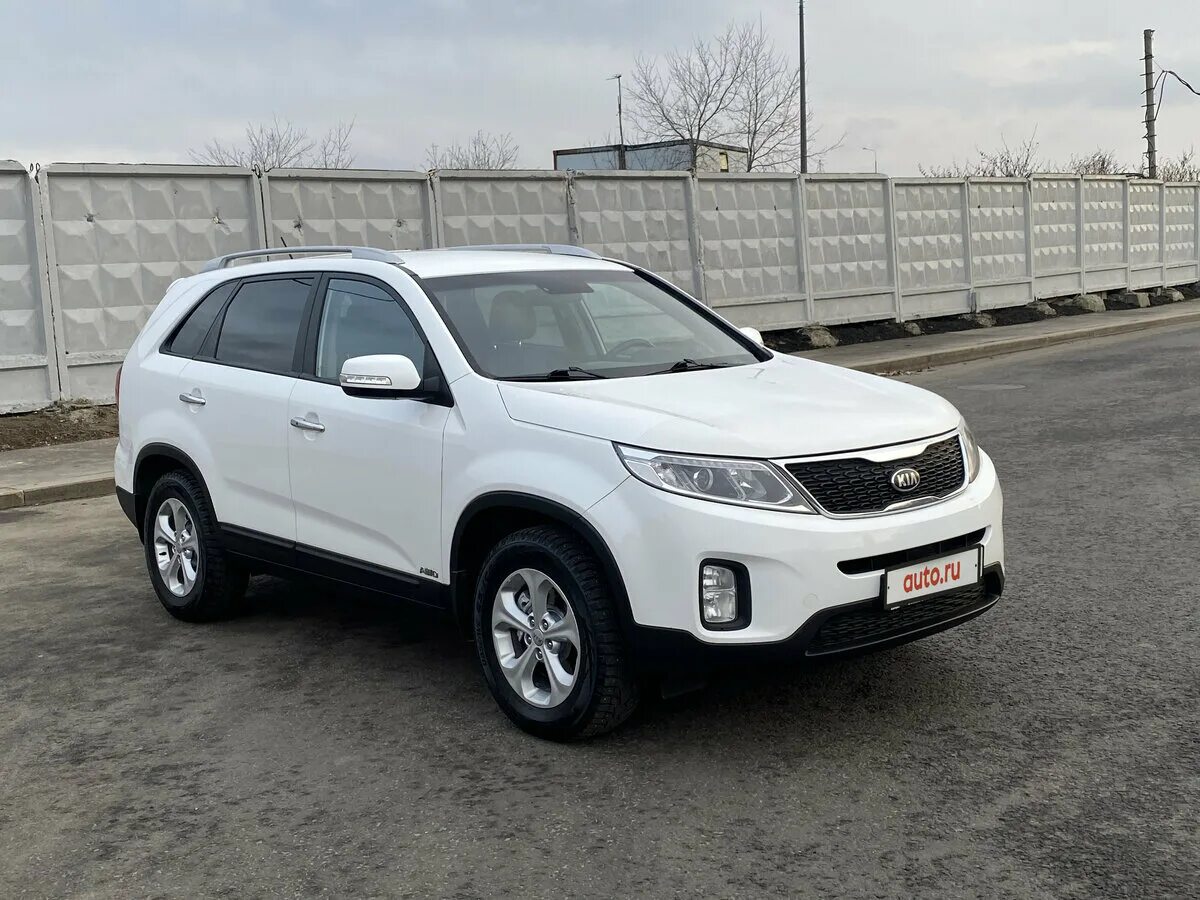 Киа соренто 2014 г. Kia Sorento 2014 белый. Киа Соренто 2014 белая. Kia Sorento, II, 2014. Kia Sorento 2 2014.