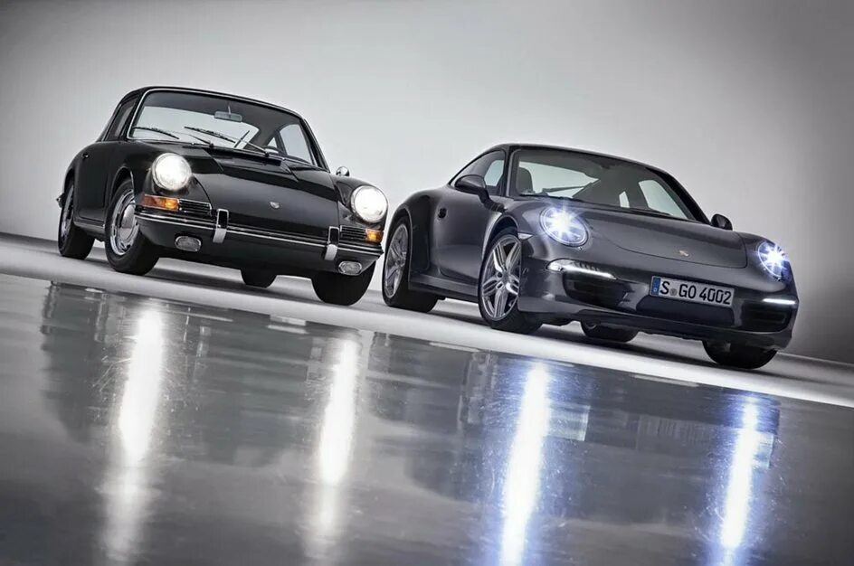 Порше 911 1 поколение. Porsche 911 модель. Порше 911 поколения. Все поколения порше. Порше 911 поколения.