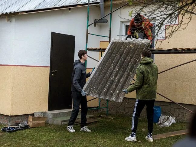 Дома район. Восстановленный дом после обстрела. Мособлгаз тепло в каждый дом картинки. Никольское белгородская область обстрел