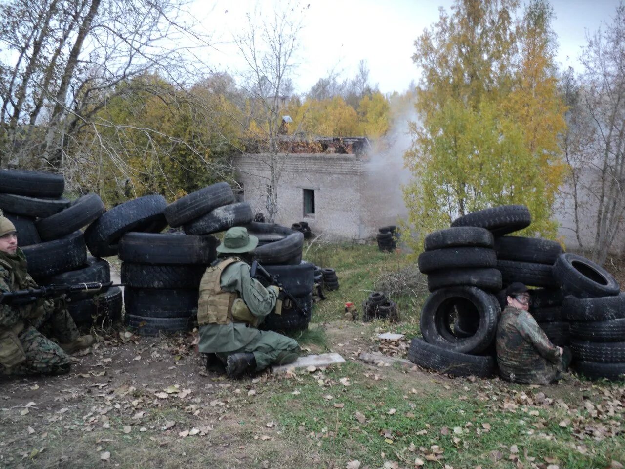 Пинбол новосибирск. Пейнтбол красное. Пенибол голубинсеая 6б. Пейнтбол в ульяновске парк победы. Лазертаг липецк зона.