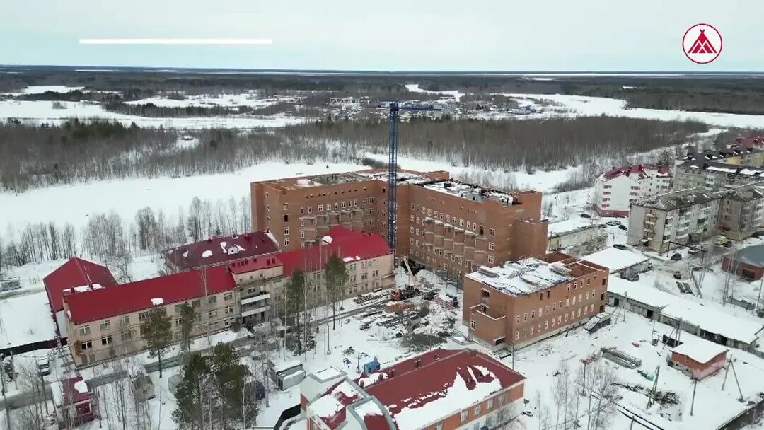 Строительство урай. Урай строительство стационара. Крытый каток арена урай. Стройка больницы. Нижний одес коми.