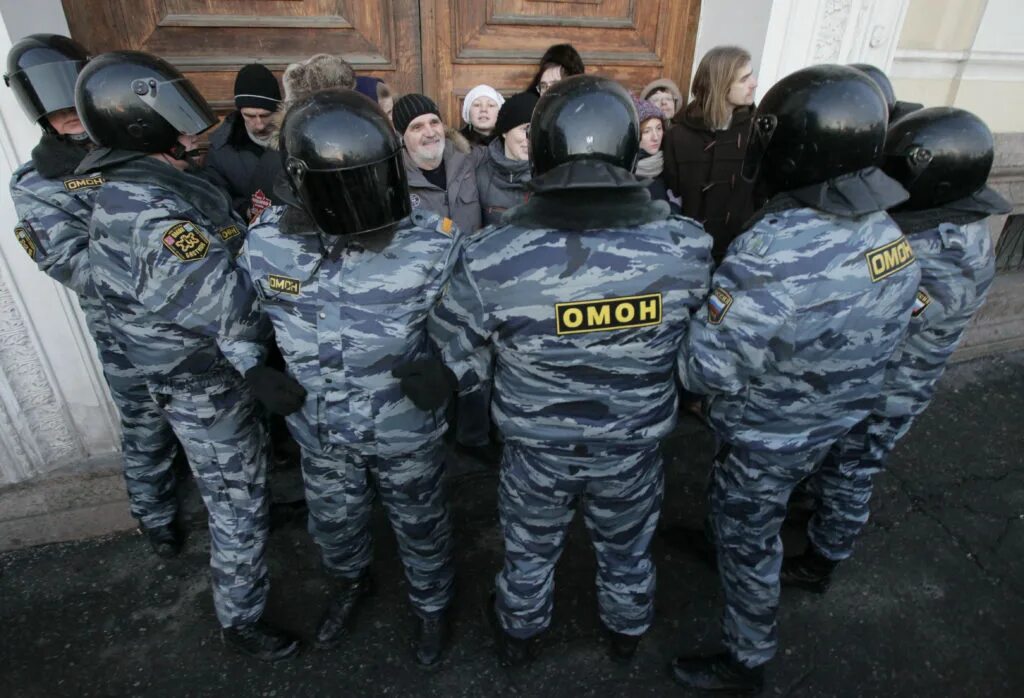 Омон численность. ОМОН. Полиция ОМОН. ОМОН фото. Форма ОМОНА.