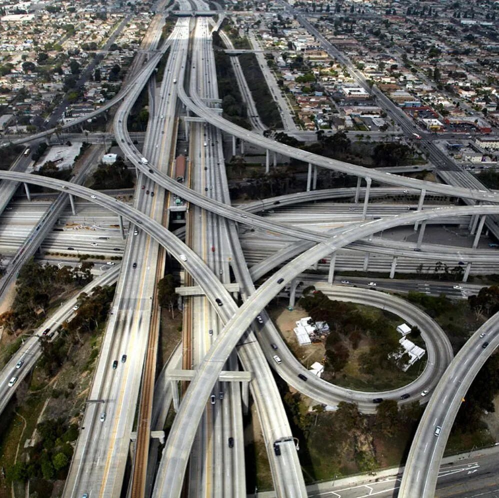 Транспортный выработка. Транспортная развязка Лос Анджелес США. Фривей Лос Анджелес.