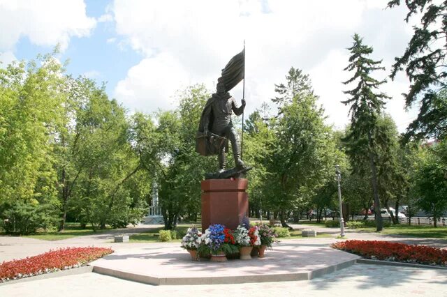 Победа томск. Памятник слава воину победителю томск. памятник на новособорной томск. томск памятник победы в великой отечественной войне. мемориал аллея победы томск.