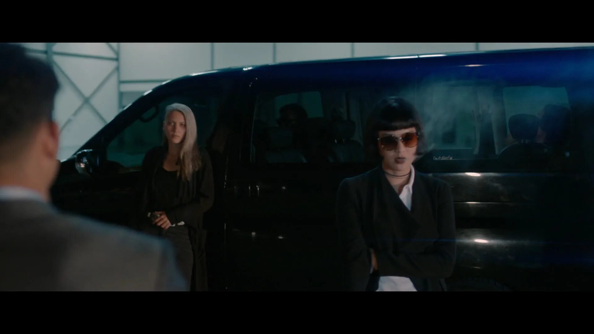 Ночь идёт за нами фильм 2018. Судьба по следу шла за нами. Джо таслим рейд. Только этого мало стихи. Ханна аль рашид ночь идёт за нами.