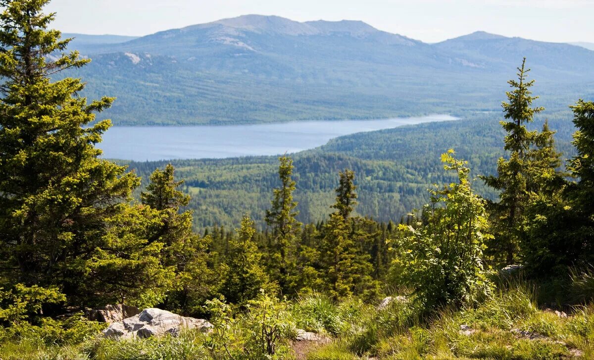 Озеро зюраткуль. Уфа зюраткуль. Зюраткуль национальный парк. Зюраткуль национальный парк. Зюраткуль озеро башкирия.