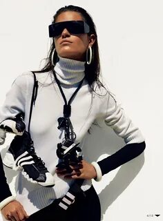 waves in motion: magdalena langrova by patrick demarchelier for vogue japan july 2013.