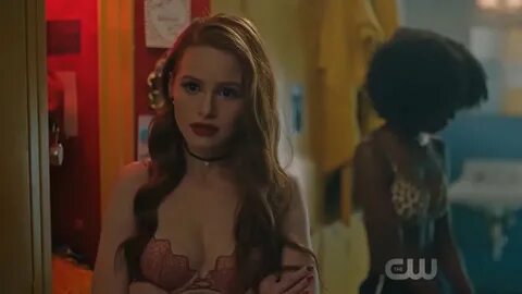 riverdale season 3, riverdale, cheryl blossom, prom queen, riverdale 2018, ...