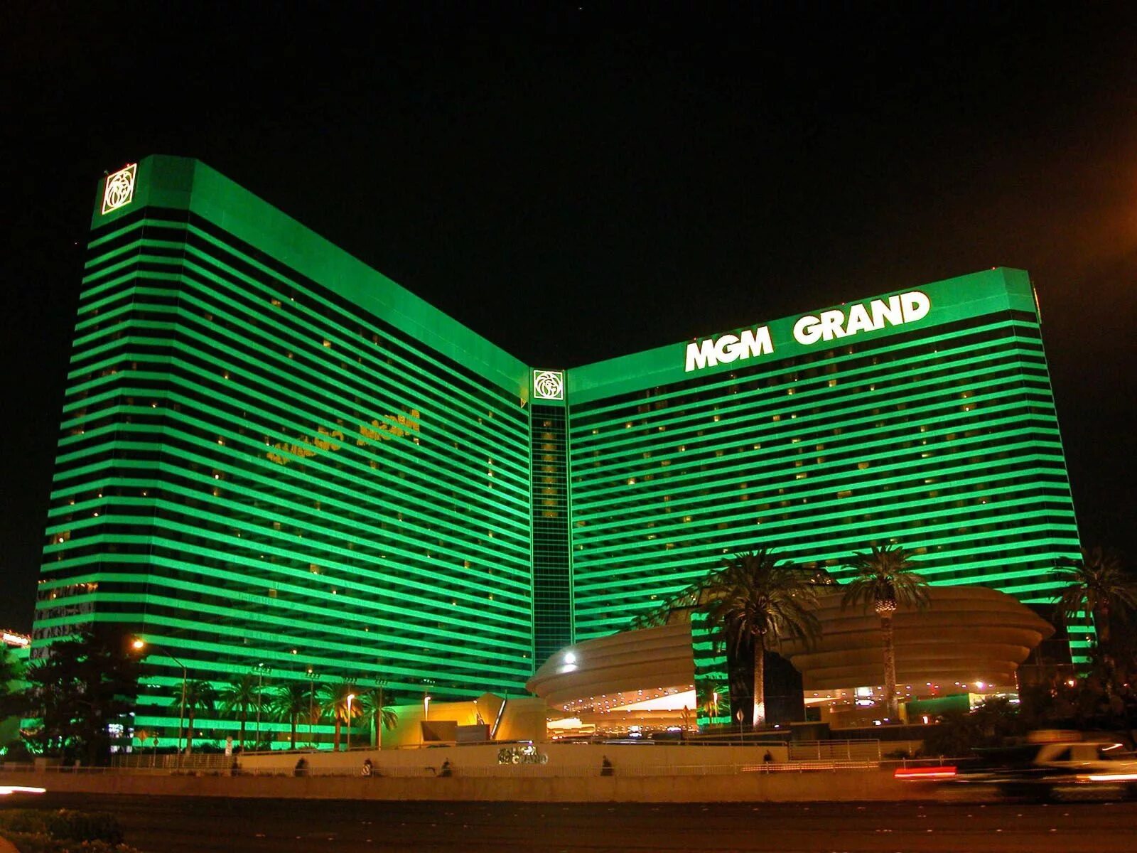 Vegas grant vegasgrandcazino. Лас Вегас МГМ Гранд. Отель MGM Grand в Лас-Вегасе. Казино MGM Grand в Лас-Вегасе. Лас Вегас отель MGM.