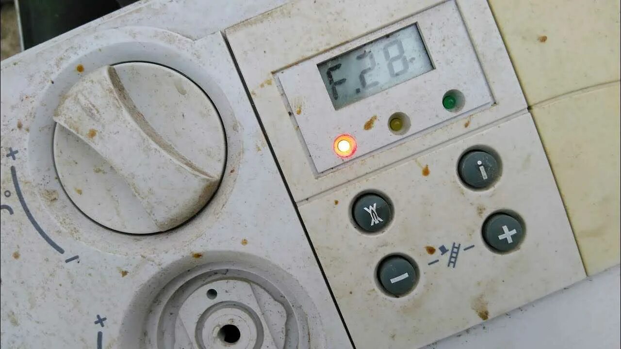 Vaillant ошибка расшифровка. Газовый котёл vaillant ошибка f28. f28 котел вайлант. f 28 ошибка в газовом котле вайлант. котёл вайлант ошибка f75.