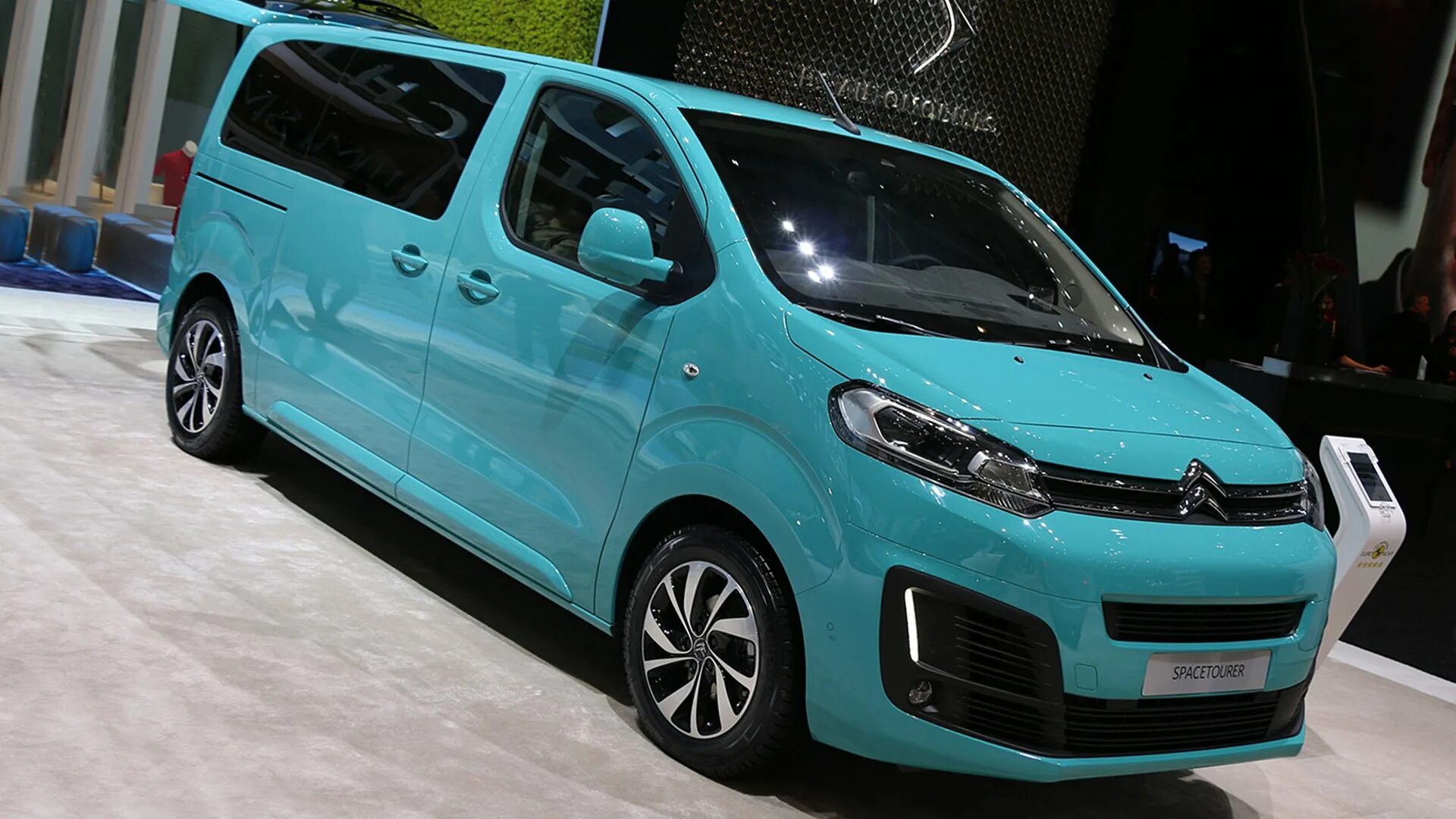 Citroen SPACETOURER минивэн. Ситроен Space Tourer. Ситроен SPACETOURER 2020. Ситроен Space Tourer 2020.