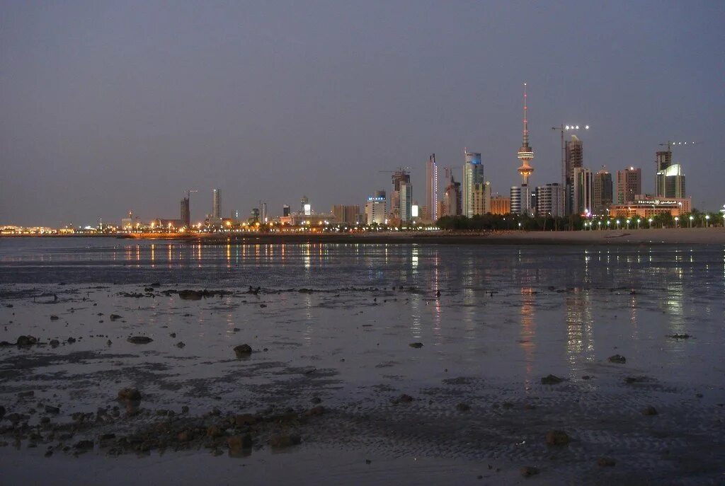 Кувейт язык. Эль Кувейт. Город Эль Кувейт. Эл кувайты.