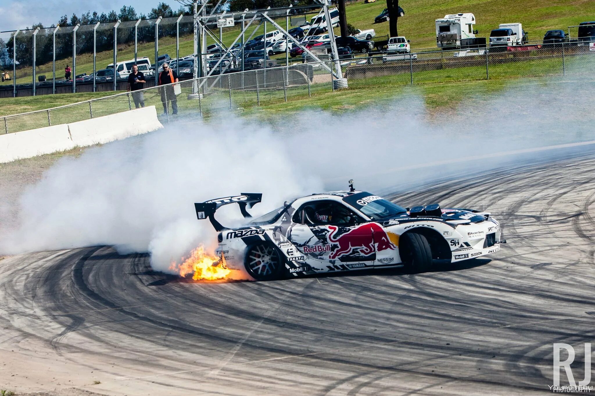 Mazda RX 7 Red bull Drift. Мазда рх7 дрифт. Mazda RX 7 Drift. Mazda rx7 Formula Drift.