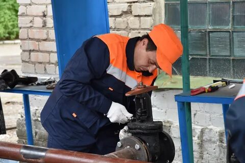 Слесарь сантехник аварийная служба