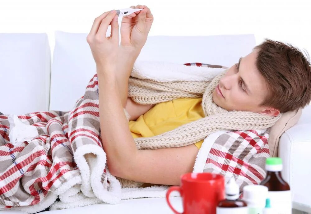 зябкий озноб. насморк. простуда озноб без температуры. орви кашель. температура человека.