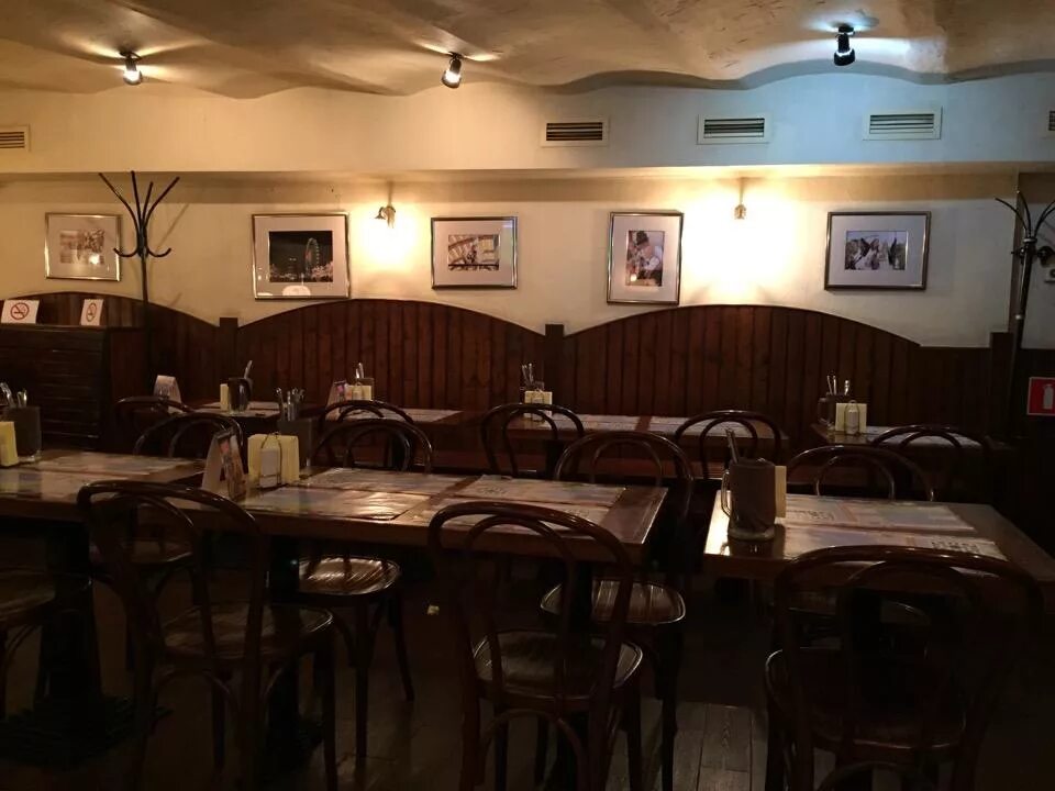 Трактир времена чайковский. Таверна баня. Трактир времена поселок новый. Придорожный трактир. Трактир времена чайковский.