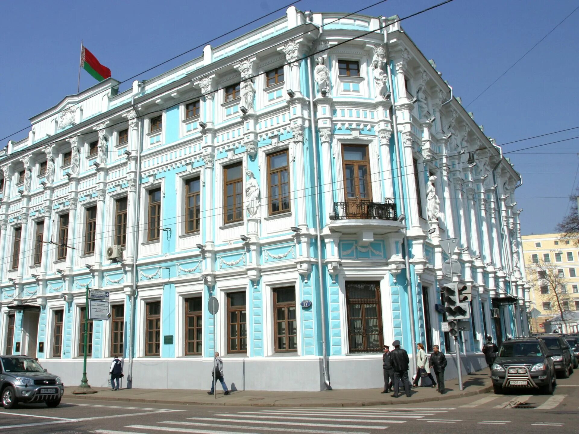 Маросейка 17/6 посольство республики беларусь. Посольство беларуси в москве. Маросейка 17/6 посольство республики беларусь. Посольство рф в республике беларусь. Посольство беларуси в москве.