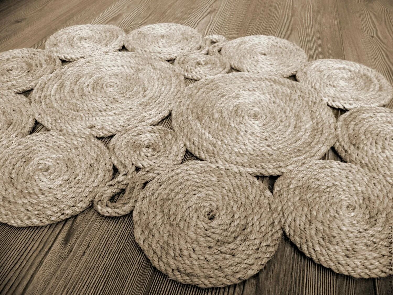 Коврик из шпагата. Коврик из джута. коврик из каната. ковер из джутового каната.