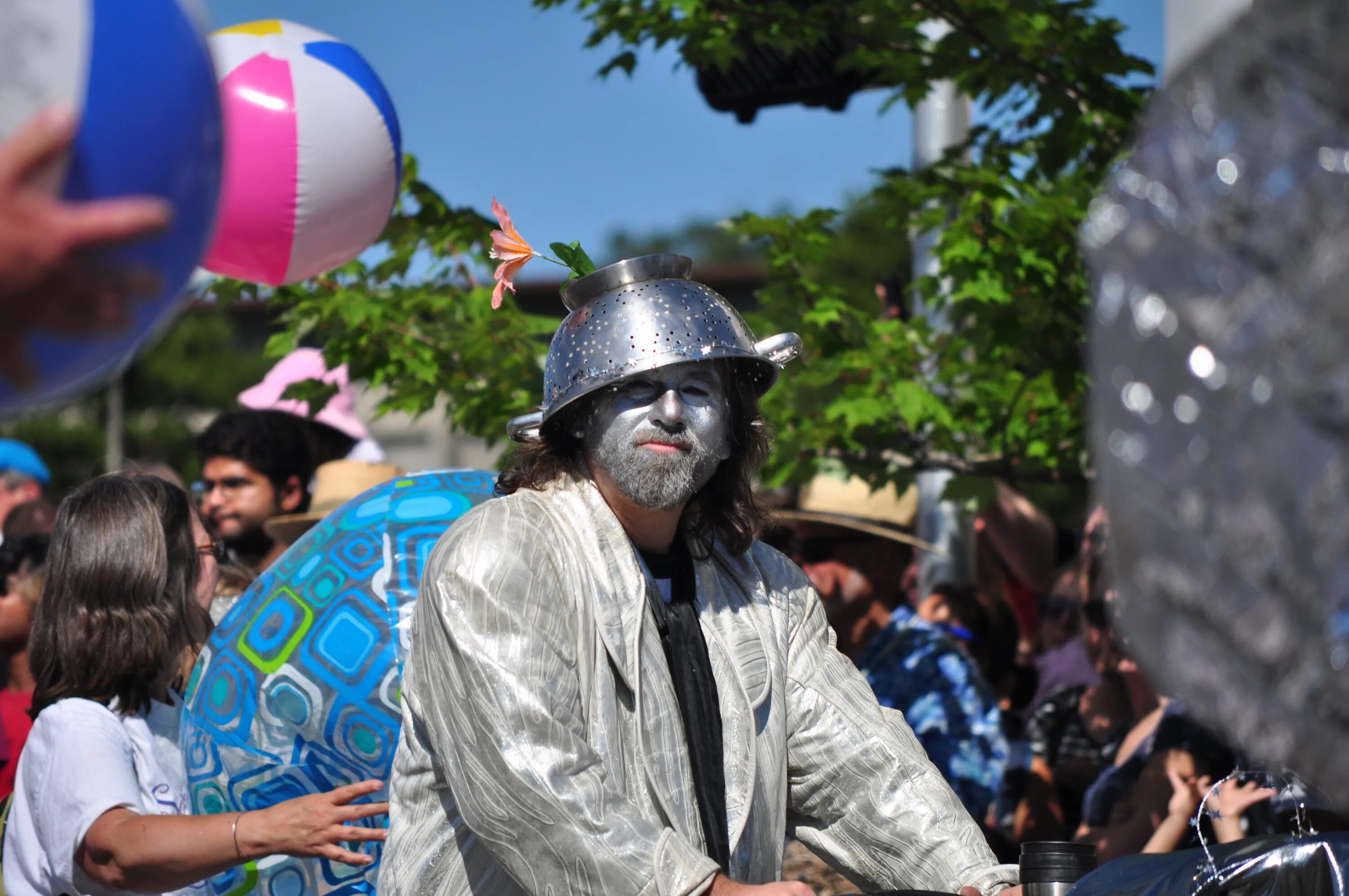 Пастафарианец. Макаронный монстр религия. Пастафарианец. Пастафарианец. Макаронный монстр пастафарианство.