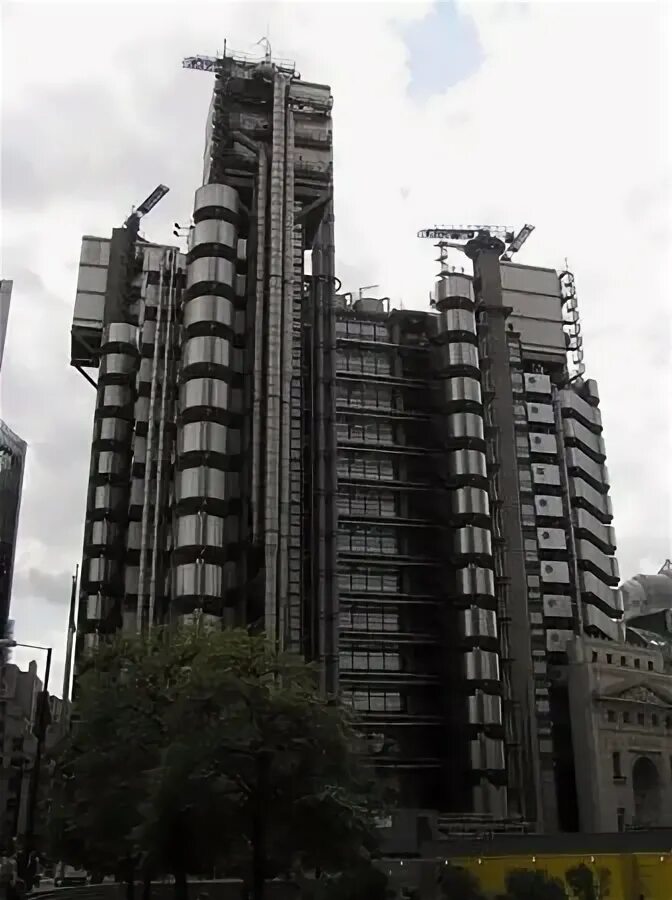 Здание ллойд билдинг. Lloyds building. Ллойд лондон. Lloyds of london. Фото здания lloyds.