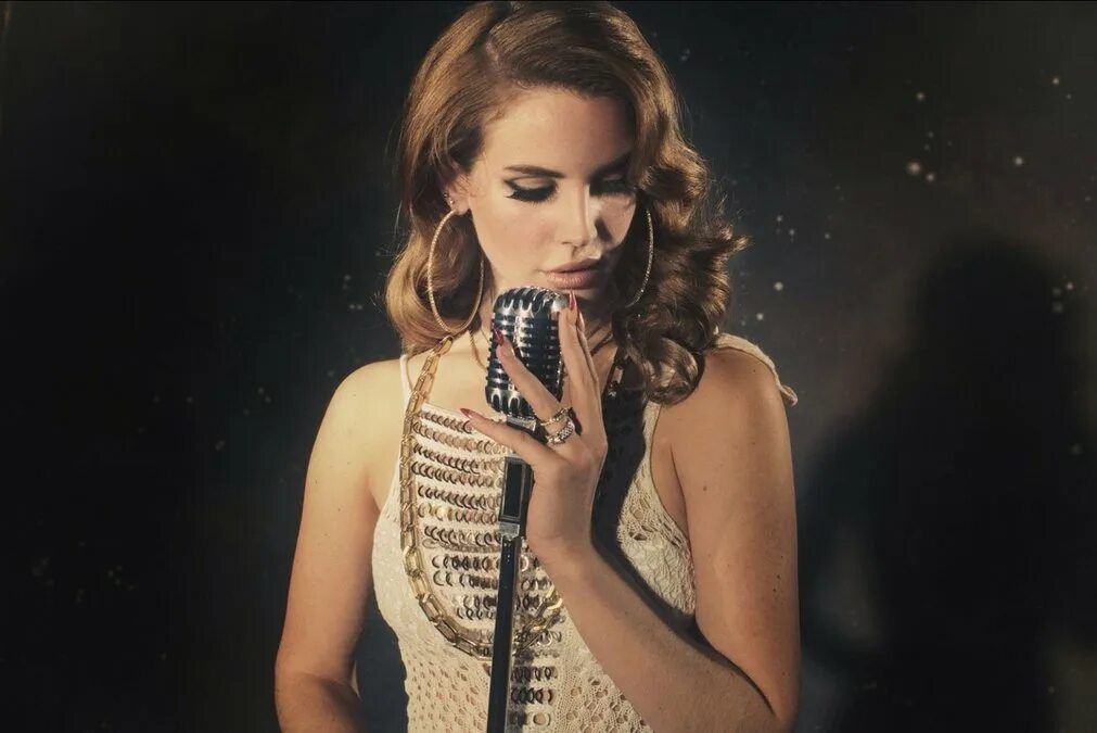 Lana del rey born to die обложка. Песни даны дель рей. Lana del rey обложки альбомов. Обложки альбомов ланы дель рей. Обложки ланы дель рей.