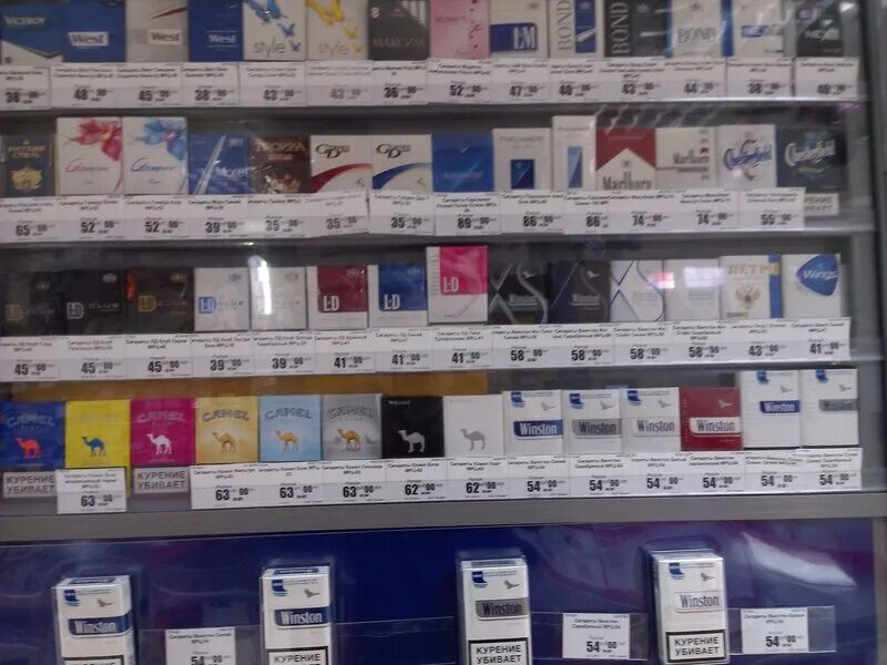 ценники на сигареты. сигареты в россии. сигареты названия. сигареты море. ценники на сигареты.
