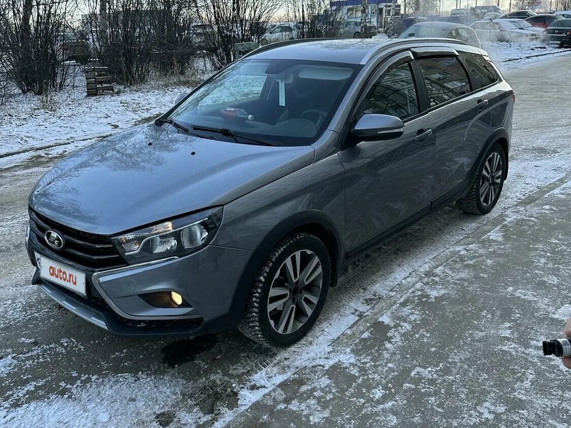 Купить б/у Lada (ВАЗ) Vesta I SW Cross 1.6 CVT (113 л.с.) бензин вариатор в Моск
