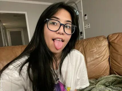 Slideshow andii nude 