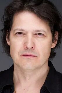 Актер коробов