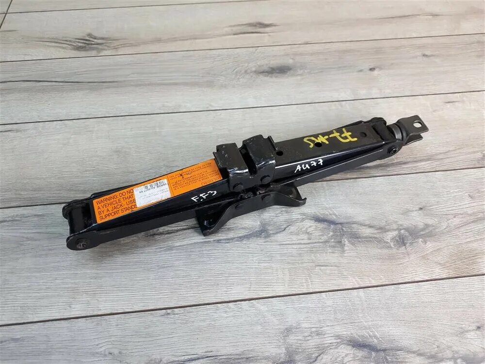 Штатный домкрат форд фокус 3. Домкратом фокус 3. Bcp9 17080 домкрат mondeo 3. Домкрат фокус 2. Домкратом фокус 3.