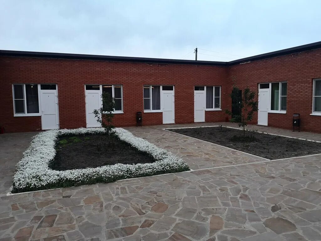 гостиница грант каменск-шахтинский. тихий дон гостиница каменск шахтинский. мотель лесной каменск-шахтинский. пятиморск волгоградская область тихий дон мотель. каменск шахтинский рождественское небо.