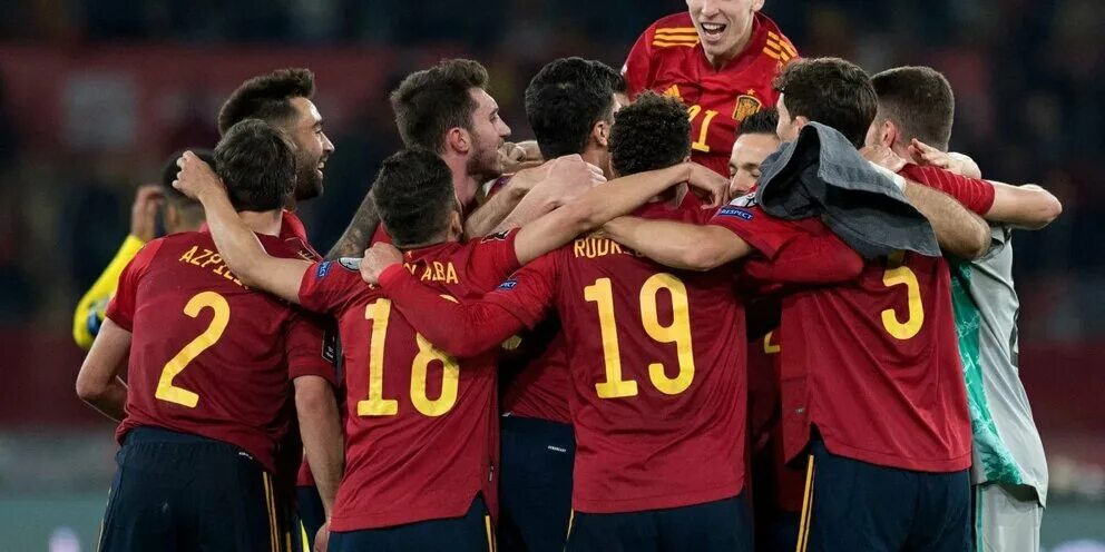 Женская сборная по футболу. Чм испании по футболу 2023. Футбол женщины. Сборная испании чм 2022. Родри сборная испании.