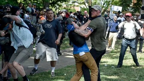 PUBLIC FREAKOUT COMPILATION INSANE PEOPLE, FRENZIED CONFRONTATIONS, FIGHTS,...