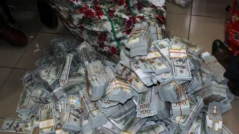 Пол 4 деньги