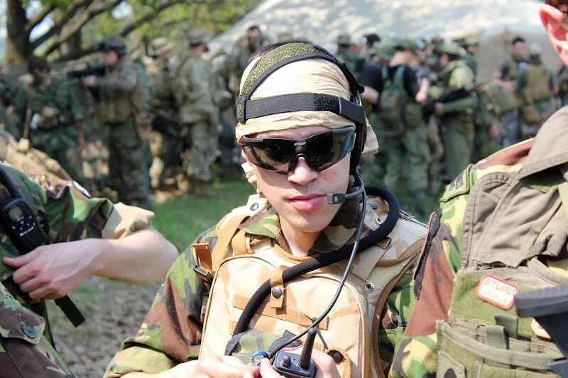 Очки ess ice naro. Ess. Очки ess ice naro. Очки баллистические ess suppressor. Ess crossbow suppressor 2x+ 740-0388.