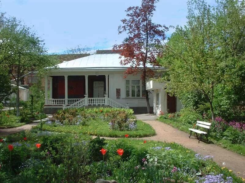 музей художника ярошенко в кисловодске. усадьба художника ярошенко. ярошенко. а. а.