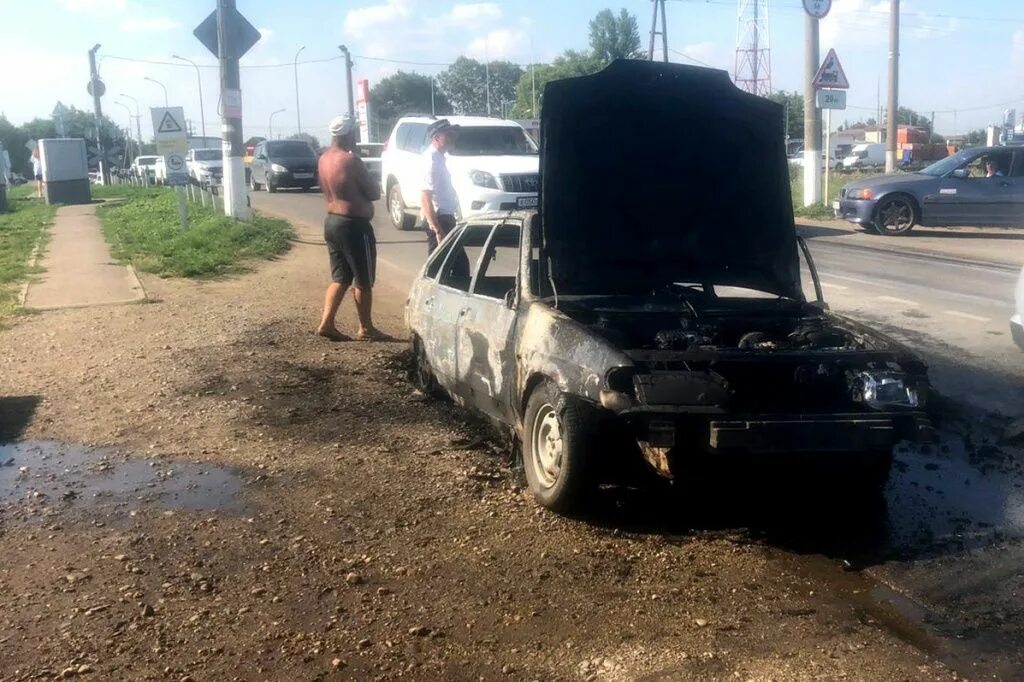 Автодиагностика реклама. Усть-лабинск достопримечательности. Вывеска автоэлектрик диагност. Автодом усть лабинск. Автоэлектрик усть лабинск.