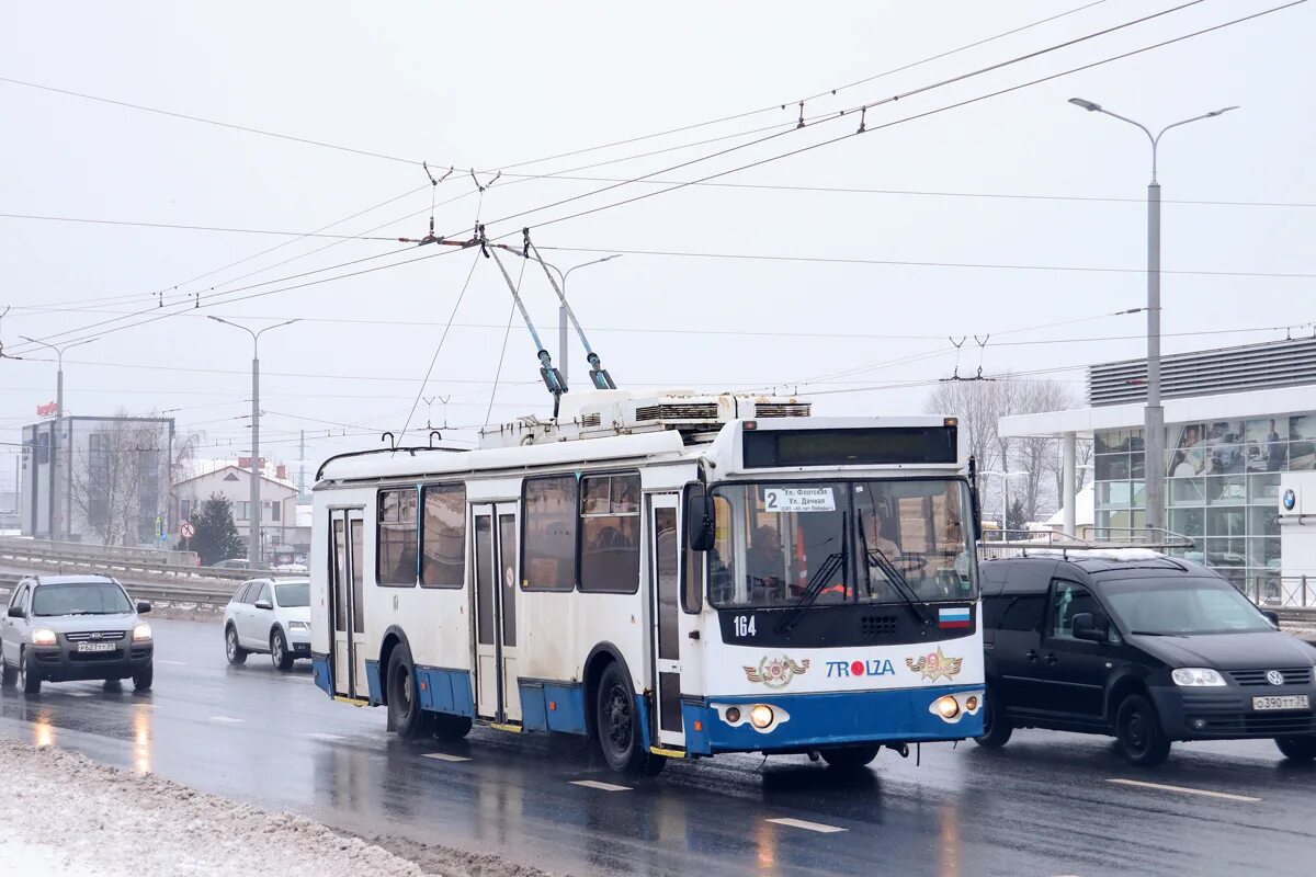 Работа троллейбусов 2. Троллейбус 7 Калининград. Калининград троллейбус 2. Троллейбус Калининград 304. Маршруты троллейбусов в Калининграде.