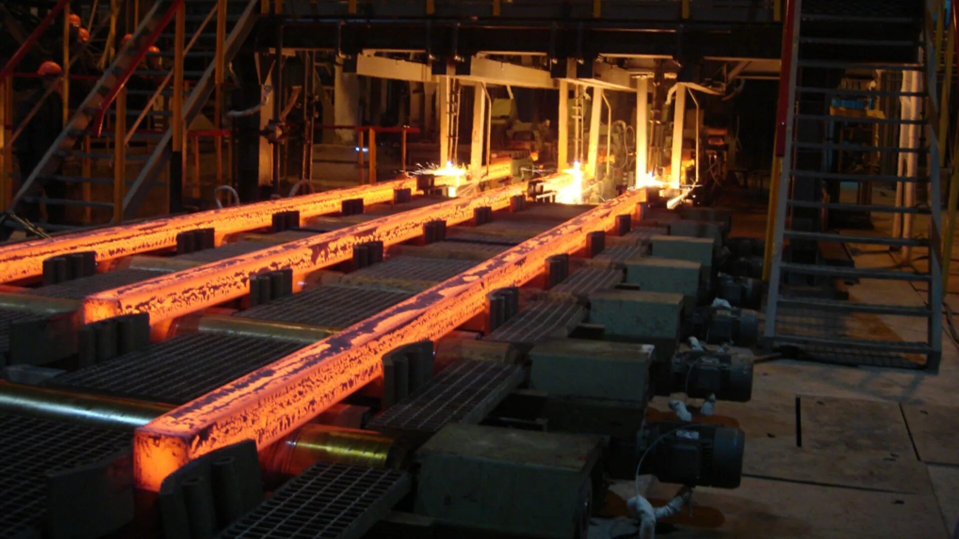 оэмк мнлз 3. машины непрерывного литья. машины непрерывного литья. литая заготовка мнлз уральская сталь. оэмк машина непрерывного литья заготовок.
